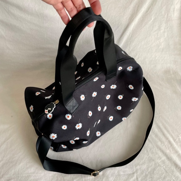 Alice + Olivia Daisy Print Duffle Bag Tote by Stacey Bendet - Picture 15 of 16